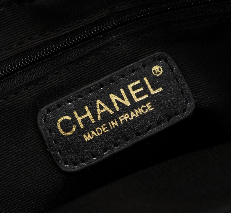Ch**el hobo bags